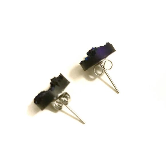 Handmade Blue druzy stud earrings - Picture 6 of 6